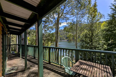 Bogong Village - Pubs and Clubs 2