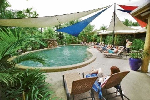 Bohemia Resort Cairns - Pubs and Clubs 1