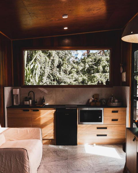 Tiny Home, Outdoor Bath, Infrared Sauna, Fire Pit - Pubs and Clubs 1