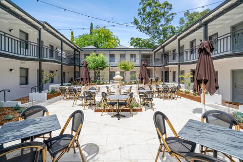 Wildes Hotel Kangaroo Valley - Pubs and Clubs 0