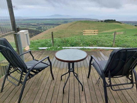 Wilsons Prom Views - Prom View Shack - Pubs and Clubs 1