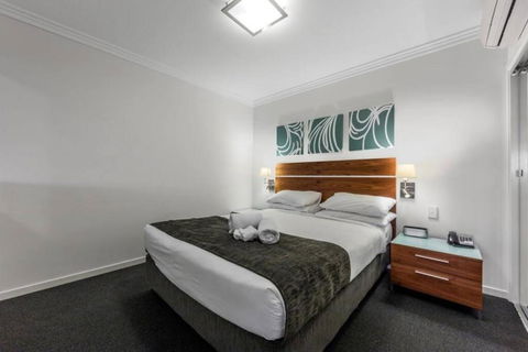 Woolloongabba 1Bed 1Bath Apt W Parking Near CBD - Pubs and Clubs 3