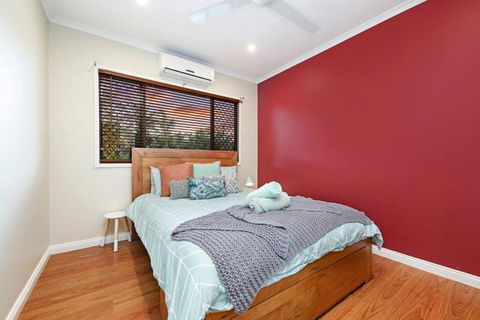 A Tropical Pool Paradise In Rapid Creek - Pubs and Clubs 4