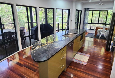 EUROLIE ON HIGH At Kingfisher Bay Fraser Island - Pubs and Clubs 3