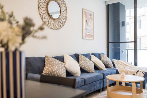 Wasterside 2apt Link To Ferry And Shops - Pubs and Clubs 0