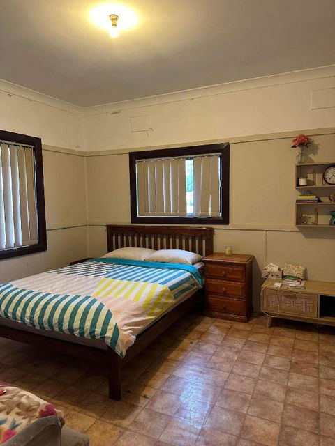 Western Sydney Airport & 45Mins To All Attractions - Pubs and Clubs 3