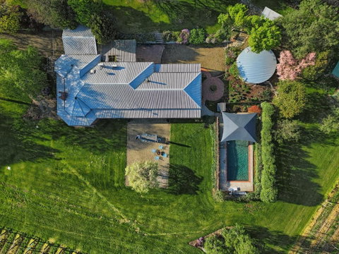 Yarra Yering Homestead - Pubs and Clubs 2