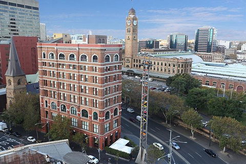 7-Day Tour In Sydney With Airport Pickup - Pubs and Clubs 2