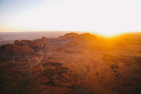 Scenic Flight: Uluru & Kata Tjuta - Pubs and Clubs 4