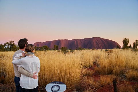 2-Day Uluru (Ayers Rock) And Kata Tjuta Trip From Alice Springs - Pubs and Clubs 2