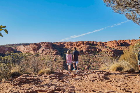 3-Day Alice Springs To Uluru (Ayers Rock) Via Kings Canyon Tour - Pubs and Clubs 3