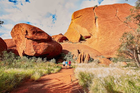3-Day Alice Springs To Uluru (Ayers Rock) Via Kings Canyon Tour - Pubs and Clubs 4