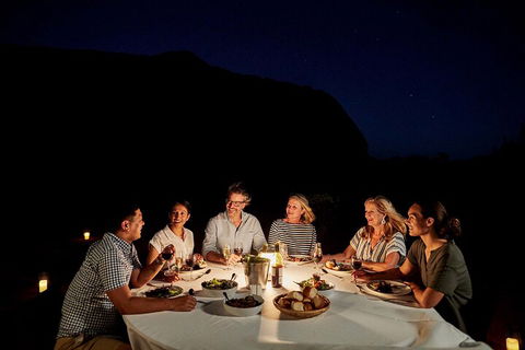 Uluru (Ayers Rock) Sunset With Outback Barbecue Dinner And Star Tour - Pubs and Clubs 2