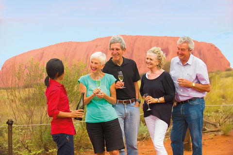 Uluru (Ayers Rock) Sunset Tour - Pubs and Clubs 3