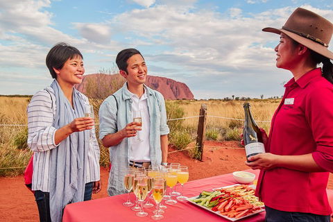 Uluru (Ayers Rock) Sunset Tour - Pubs and Clubs 5