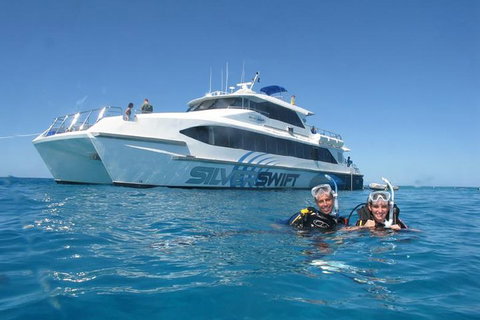 Ultimate 3-Day Great Barrier Reef Cruise Pass - Go Out 1