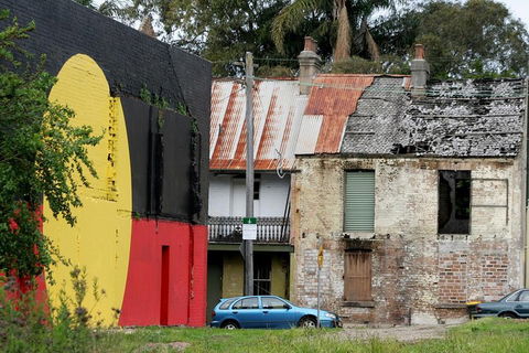 Morning Or Afternoon Highlights Tour In Sydney With A Local Guide - Pubs and Clubs 4