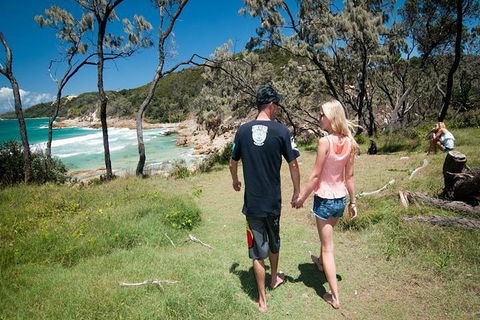 Full-Day Moreton Island 4x4 Sightseeing Tour - Go Out 4