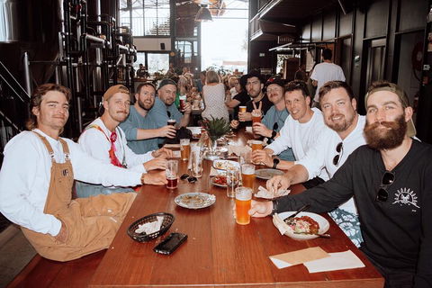 Private Custom Byron Bay Day Out - Pubs and Clubs 3