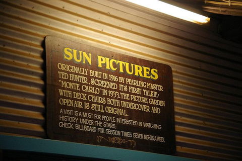 Enthralling Broome Self-Guided Audio Tour - Pubs and Clubs 5