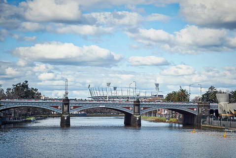 Highlights Of Melbourne Cruise - Pubs and Clubs 1