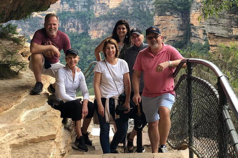 Private Blue Mountains And Wildlife Park Tour From Sydney With Barbecue Lunch - Pubs and Clubs 1