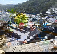 Small-Group Sydney's Northern Beaches and Ku-ring-gai National Park Bus Tour - Pubs and Clubs