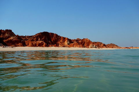 Cape Leveque And Aboriginal Communities From Broome (Optional Scenic Flight) - Pubs and Clubs 2
