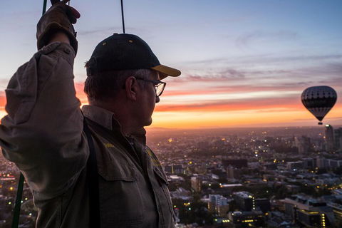 Melbourne Balloon Flight At Sunrise - Pubs and Clubs 3