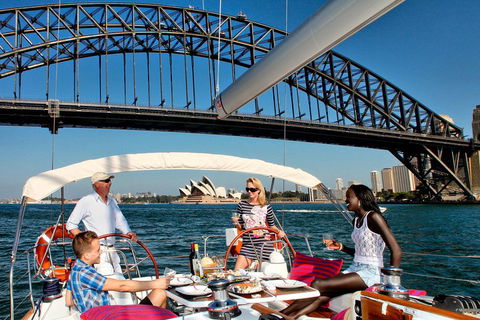 Sydney Harbour Luxury Sailing Trip Including Lunch - Pubs and Clubs 2