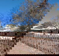 Private Cultural and Historical Painted Desert Tour in Hermannsburg - Pubs and Clubs