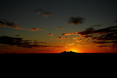 Helicopter Scenic: Extended Uluru & Kata Tjuta - Pubs and Clubs 4