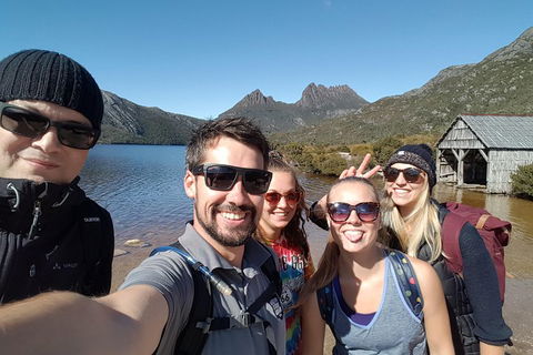 6-Day Tasmanian Explorer Adventure Tour From Hobart - Pubs and Clubs 5
