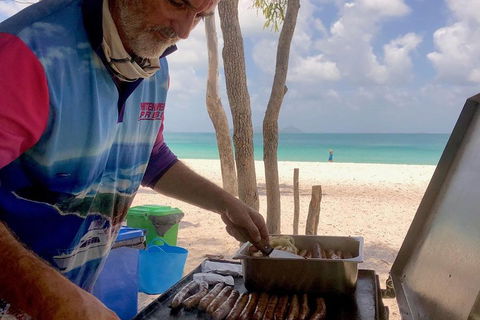 Whitehaven Beach And Hill Inlet | Awesome Beach BBQ | Family Friendly - Pubs and Clubs 2