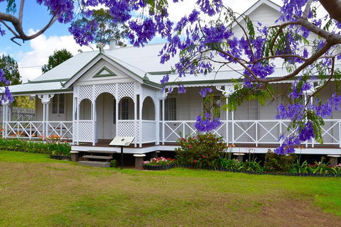 Private Tour To Paronella Park, Historic Village Herberton And Wild Life Wallaby - Pubs and Clubs 5
