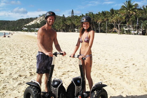 Adventure Moreton Island Wrecks Adventure Package - Pubs and Clubs 3