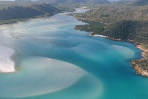 2 Night Small Group Whitsundays Sailing Adventure Aboard Mandrake - Pubs and Clubs 0