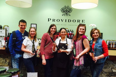 Wine Tasting Day Trip And Swan Valley River Cruise To Perth - Go Out 1