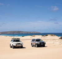 3 Day Port Lincoln and Coffin Bay Private Tour - Pubs and Clubs