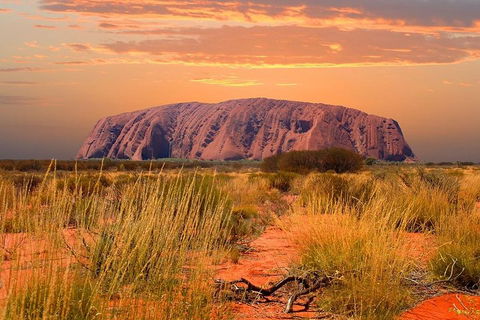 3-Day Uluru-Kata Tjuta And Kings Canyon 4WD Small-Group Eco-Tour From Alice Springs - Pubs and Clubs 1