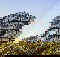 Small Group McLaren Vale and The Cube Experience - Pubs and Clubs