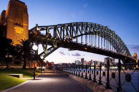 Sydney Ghost Walking Tour - Go Out 2