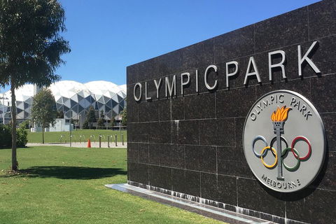 Melbourne Sports Walking Tour - Pubs and Clubs 3