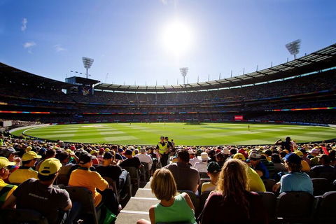 Sports Tour Of Melbourne With MCG Tour And Australian Sports Museum Access - Pubs and Clubs 2