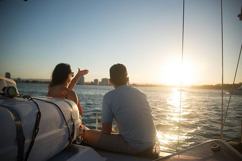 Gold Coast Sunset Cruise With Sparkling Wine & Nibbles Platter - Pubs and Clubs 2