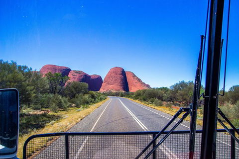 Ayers Rock Day Trip From Alice Springs Including Uluru, Kata Tjuta And Sunset BBQ Dinner - Pubs and Clubs 2
