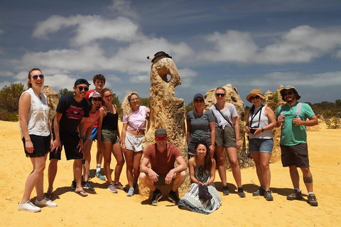 Pinnacles Sunset Dinner And Stargazing Experience A Small Group Tour - Pubs and Clubs 4