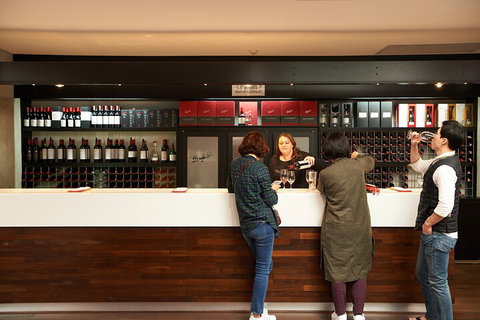 Penfolds Barossa Valley: Make Your Own Wine - Go Out 1