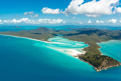 Whitsunday Bullet Day Trip - Whitehaven Beach And Snorkelling - Pubs and Clubs 1