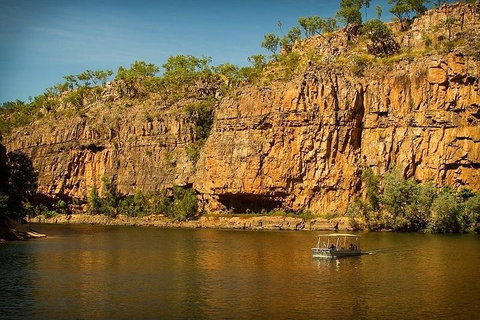 Nitmiluk (Katherine) Gorge Cruise - Pubs and Clubs 1